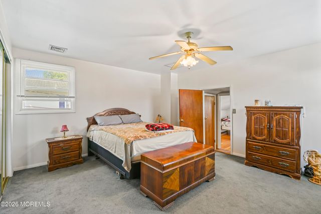 710 Beachview Avenue, Union Beach, NJ 07735