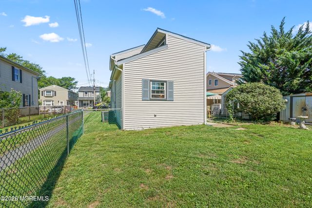 710 Beachview Avenue, Union Beach, NJ 07735