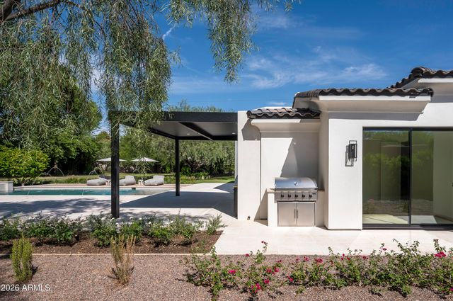6020 E DOUBLETREE RANCH Road, Paradise Valley, AZ 85253