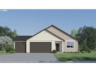 1058 Clemson St, Woodburn, OR 97071