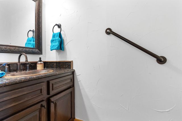 7516 Fm 121, Van Alstyne, TX 75495