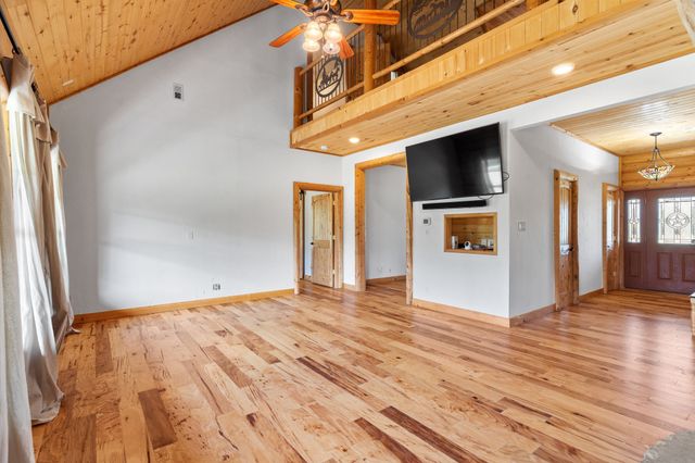 7516 Fm 121, Van Alstyne, TX 75495