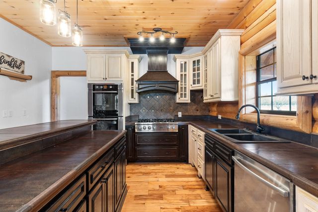 7516 Fm 121, Van Alstyne, TX 75495