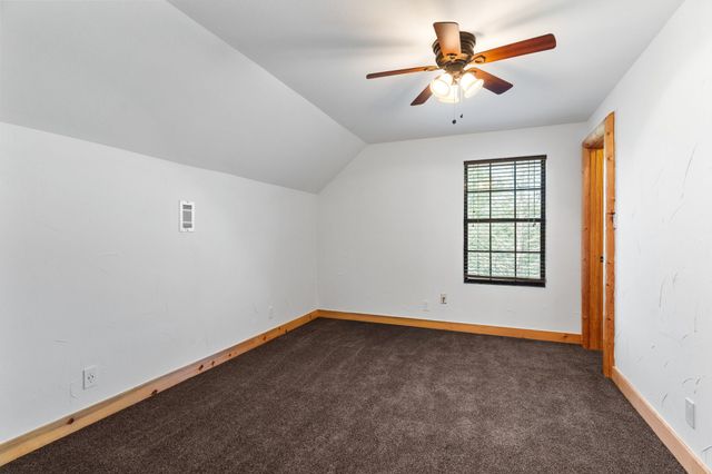 7516 Fm 121, Van Alstyne, TX 75495