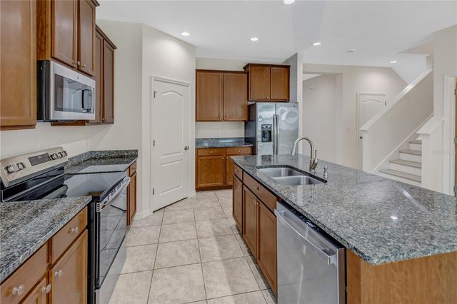 11607 WARREN OAKS PLACE, Riverview, FL 33578