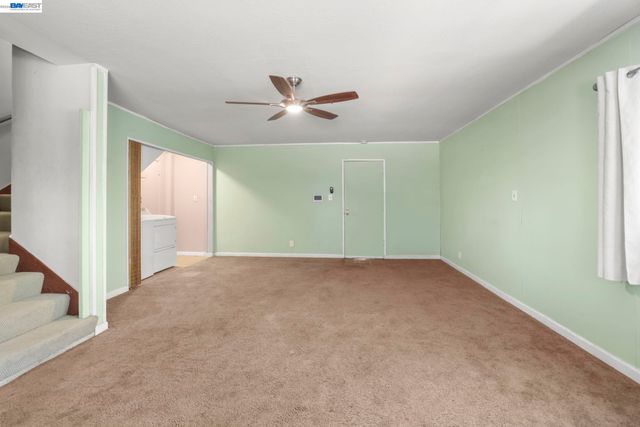 4815 Shetland Ave, Oakland, CA 94605