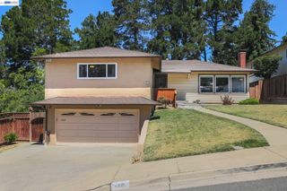 4815 Shetland Ave, Oakland, CA 94605