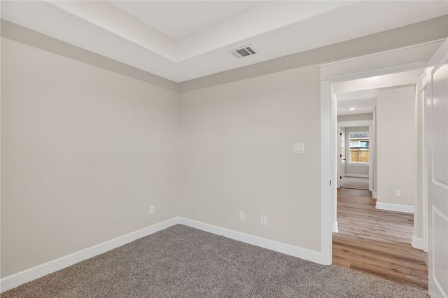 212 Orchard Cove, Snook, TX 77878