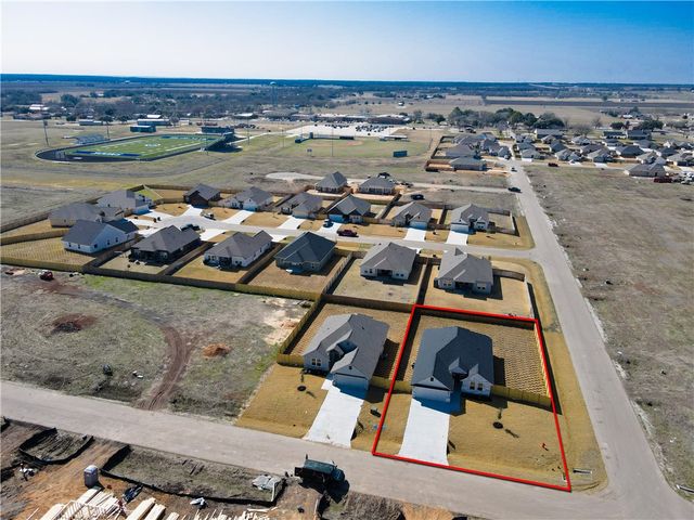 212 Orchard Cove, Snook, TX 77878