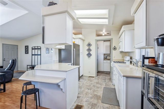 1249 E Citrus Drive, Kingman, AZ 86409