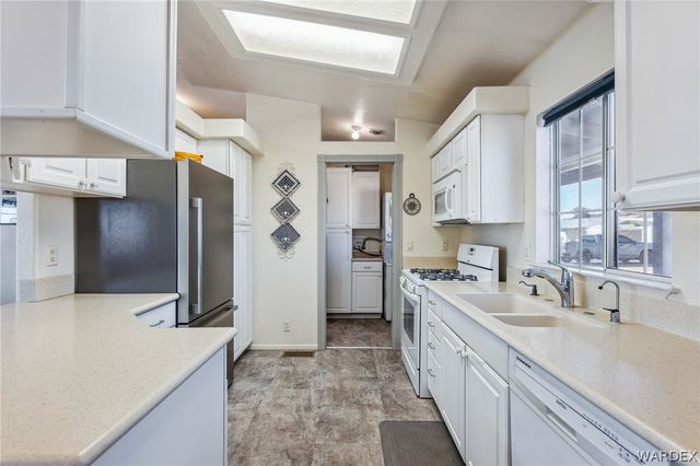 1249 E Citrus Drive, Kingman, AZ 86409