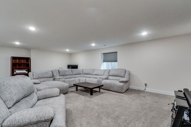 2337 S Nicole, Andover, KS 67002