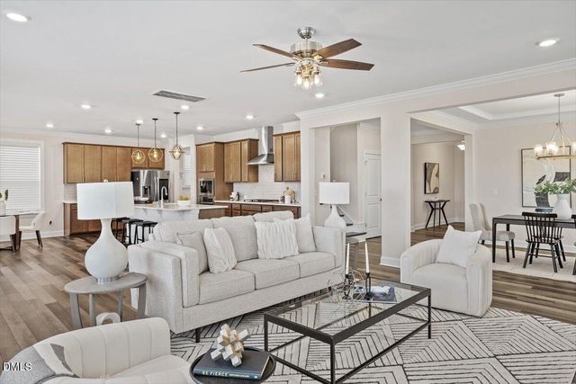 640 Ivy Arbor Way, Holly Springs, NC 27540