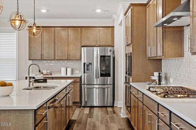 640 Ivy Arbor Way, Holly Springs, NC 27540