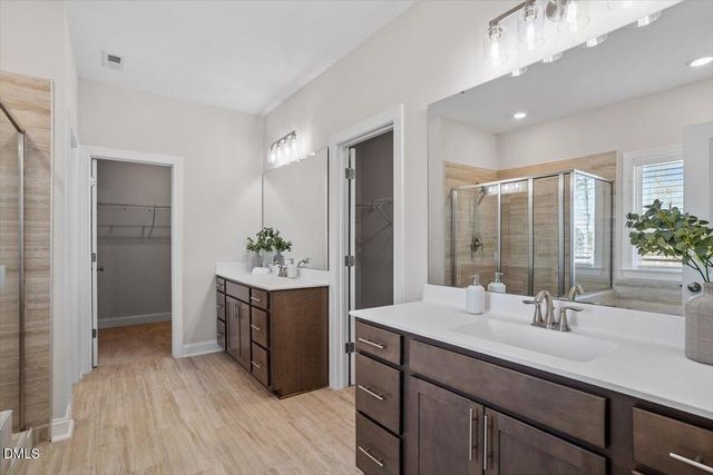 640 Ivy Arbor Way, Holly Springs, NC 27540