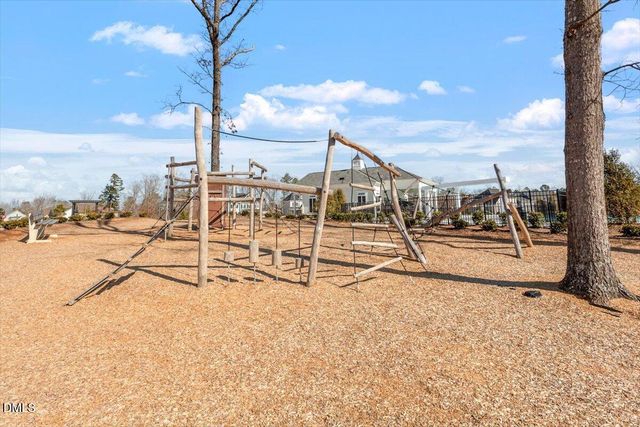 640 Ivy Arbor Way, Holly Springs, NC 27540