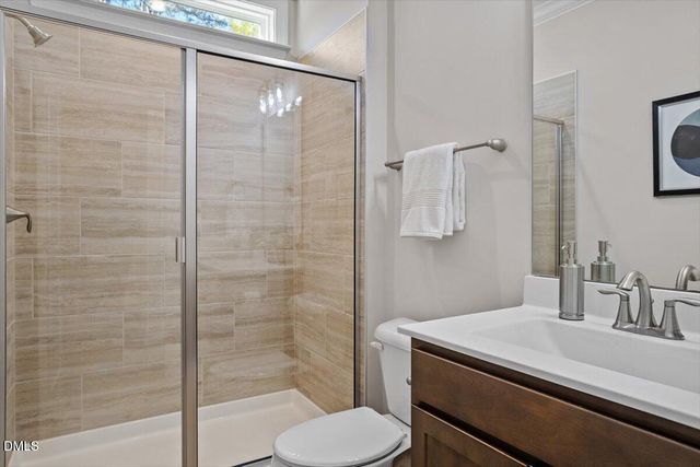 640 Ivy Arbor Way, Holly Springs, NC 27540