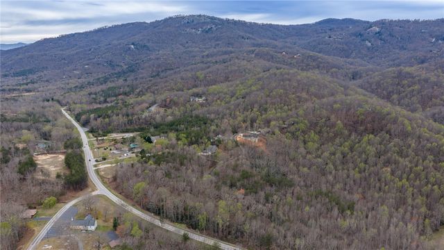 56 Angleblade Road, Landrum, SC 29356