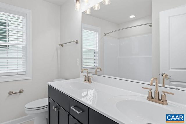 3719 PARADISE PARK LN, Charlottesville, VA 22902