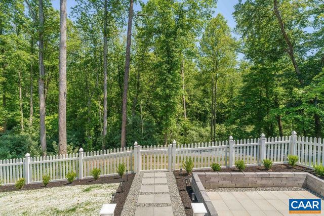 3719 PARADISE PARK LN, Charlottesville, VA 22902