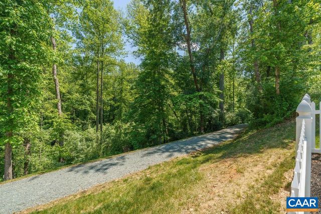 3719 PARADISE PARK LN, Charlottesville, VA 22902