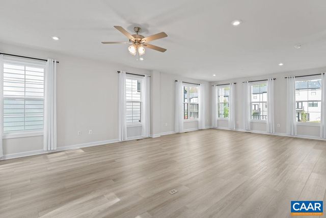 3719 PARADISE PARK LN, Charlottesville, VA 22902