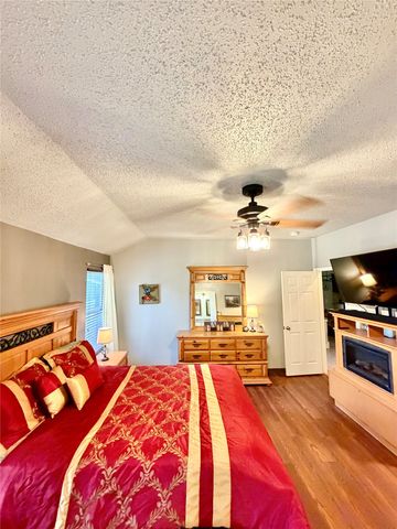 2212 Loon Lake Road, Denton, TX 76210