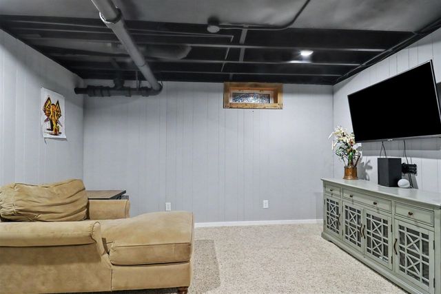 1055 Kelsey Street, Grand Rapids, MI 49505