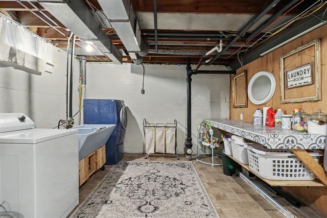 1055 Kelsey Street, Grand Rapids, MI 49505