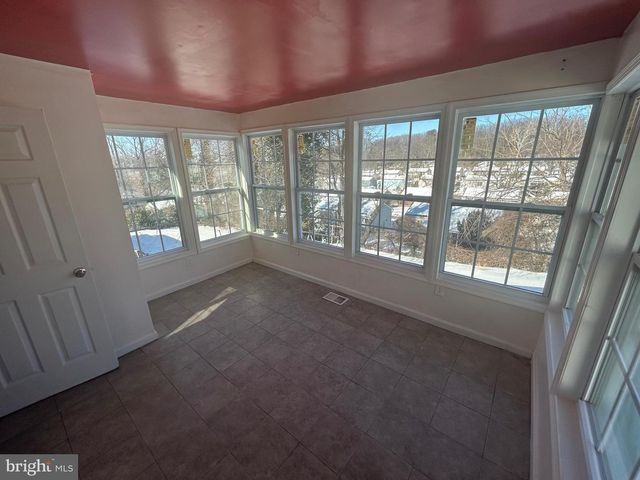 7208 POWHATAN ST, Lanham, MD 20706