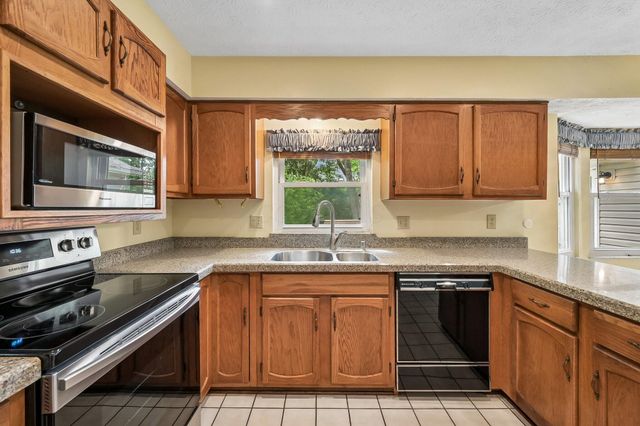 10179 Alliston Drive, Pickerington, OH 43147
