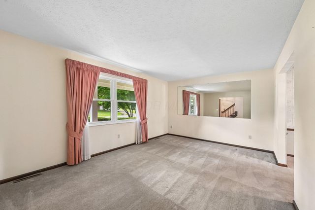 10179 Alliston Drive, Pickerington, OH 43147