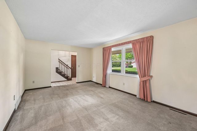10179 Alliston Drive, Pickerington, OH 43147