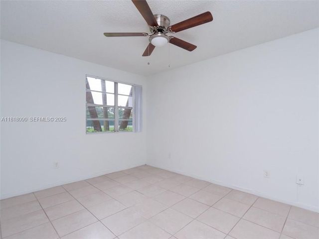1235 SW 46th Avenue 707, Pompano Beach, FL 33069
