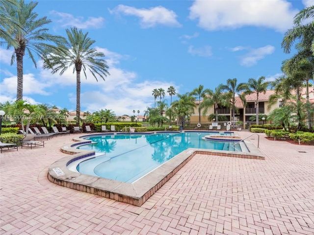 1235 SW 46th Avenue 707, Pompano Beach, FL 33069