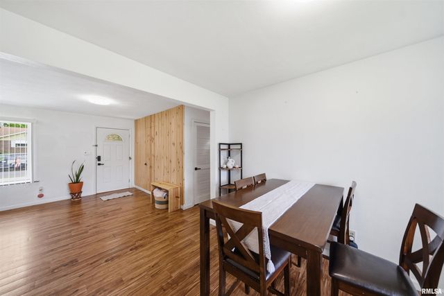 638 N COOLIDGE Court, West Peoria, IL 61604