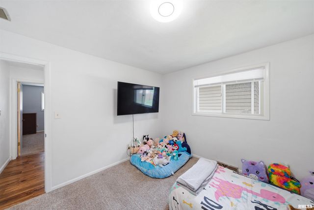 638 N COOLIDGE Court, West Peoria, IL 61604