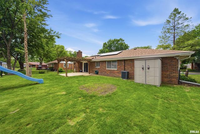 638 N COOLIDGE Court, West Peoria, IL 61604
