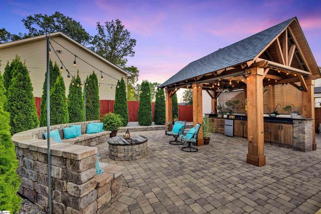 380 Forrester Drive, Greenville, SC 29607