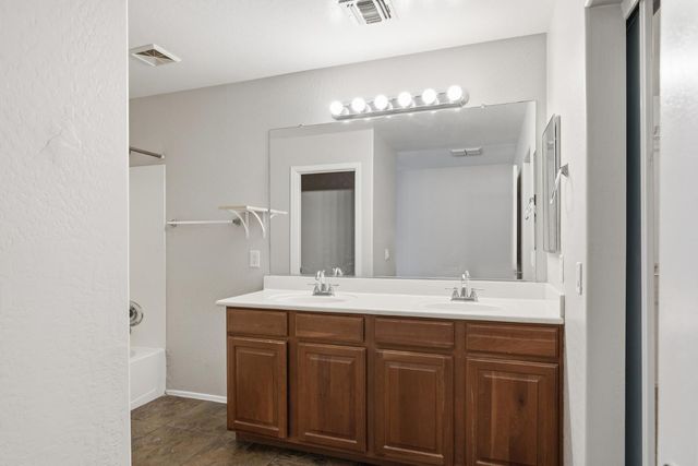 1637 S Wildrose, Mesa, AZ 85209