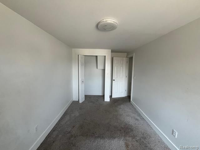 23449 Davey Avenue, Hazel Park, MI 48030