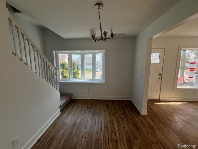 23449 Davey Avenue, Hazel Park, MI 48030