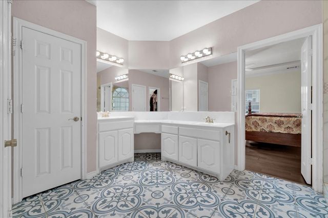 5508 Rolling Meadows Drive, Fort Worth, TX 76123