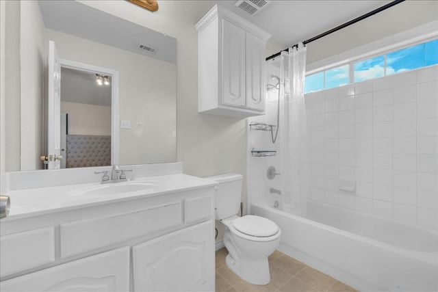 5508 Rolling Meadows Drive, Fort Worth, TX 76123