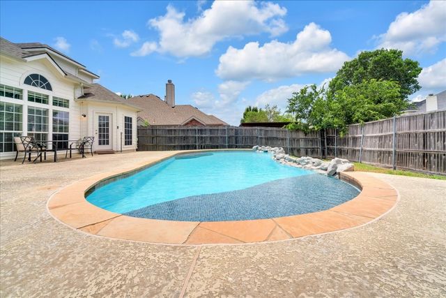 5508 Rolling Meadows Drive, Fort Worth, TX 76123