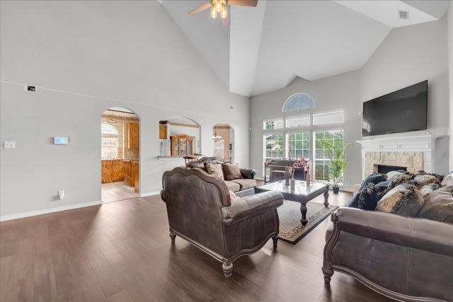 5508 Rolling Meadows Drive, Fort Worth, TX 76123