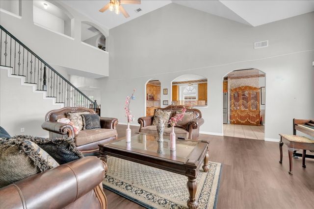 5508 Rolling Meadows Drive, Fort Worth, TX 76123