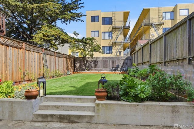 466 11th Avenue, San Francisco, CA 94118
