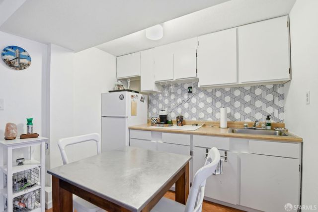 466 11th Avenue, San Francisco, CA 94118