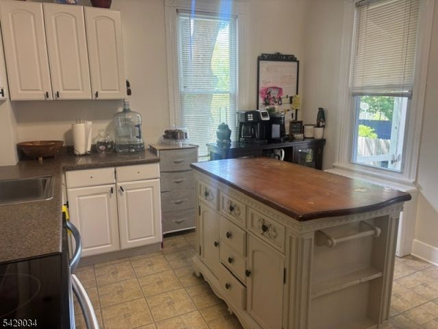 10 5Th St, Frenchtown Boro, NJ 08825
